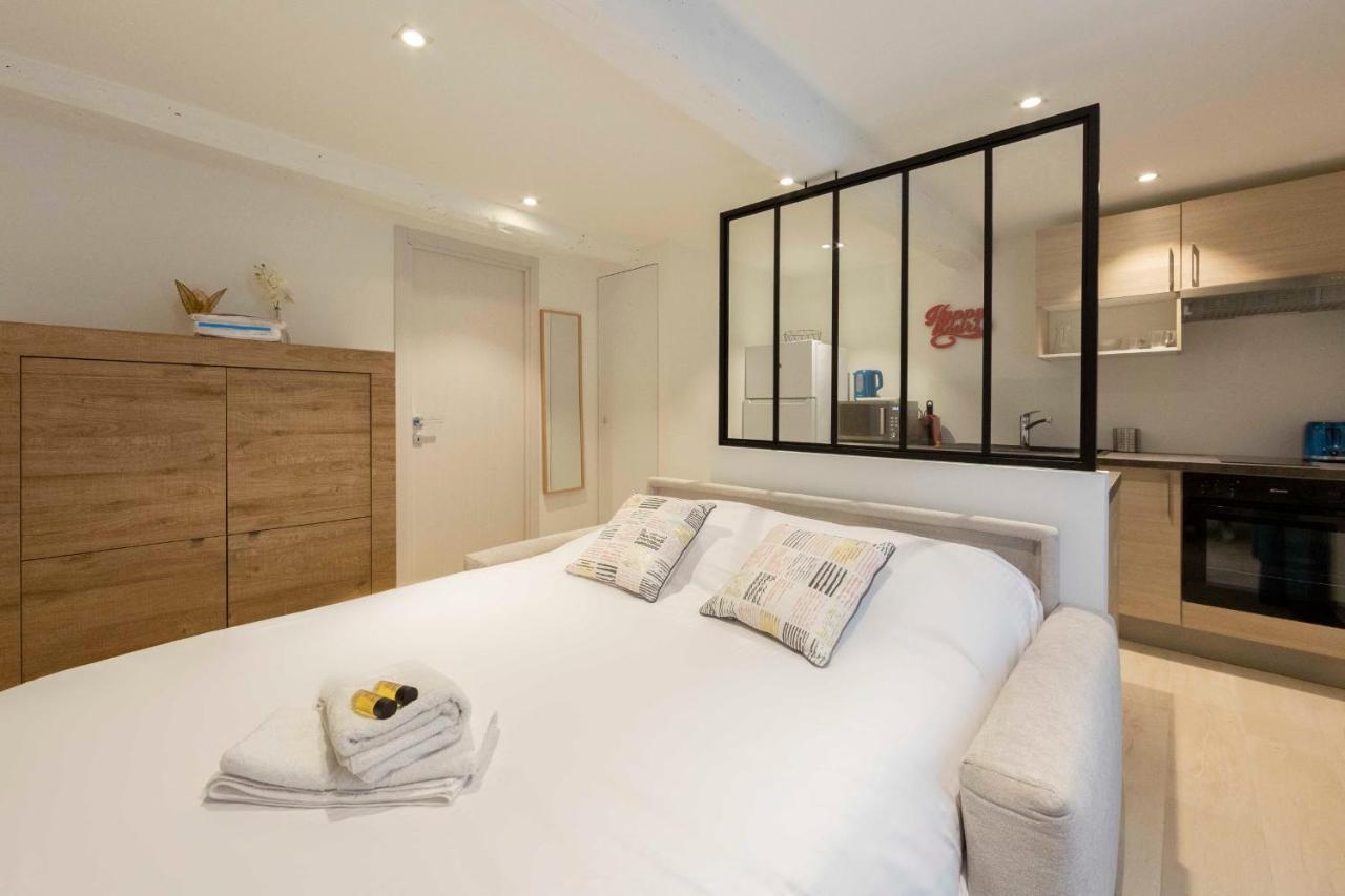 Brand-New Atypical Studio In Rue Fourmilliere Антиб Экстерьер фото